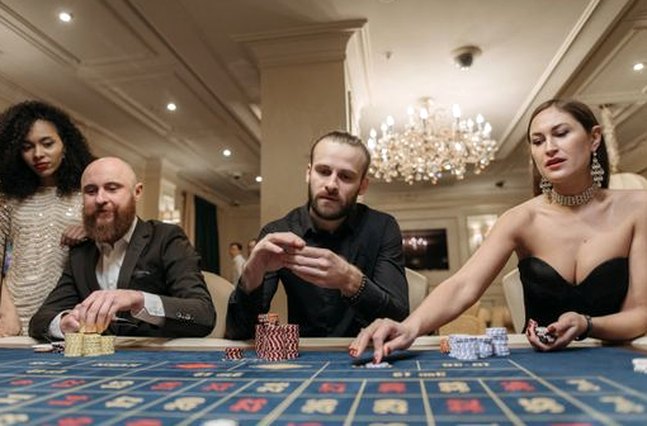 game live dealer QH88